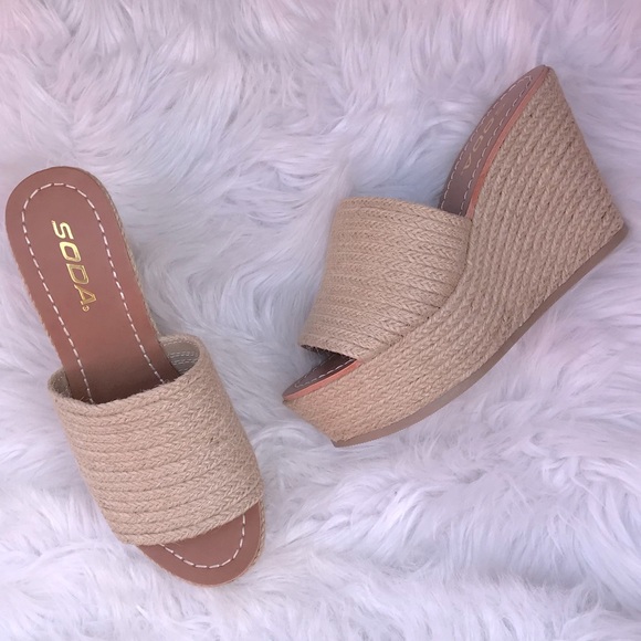 1 Left! Soda Bounty Woven Jute Wedge Heel Espadrille 10 - Picture 4 of 7